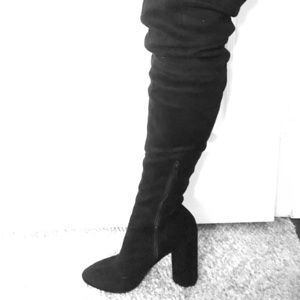 Over the knee/thigh hi boot